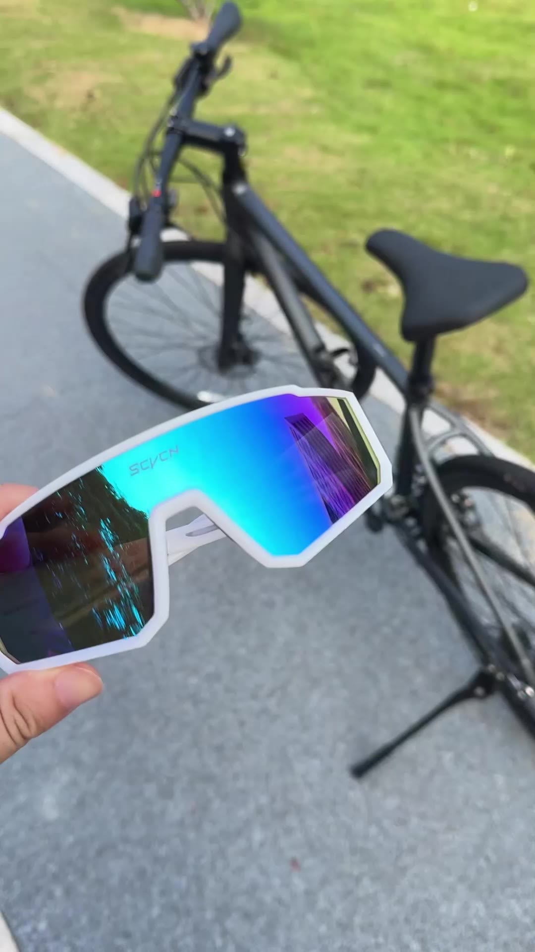 #scvcn #scvcnshades #shades #sunglasses #MasMuraSaShopeeVideo#Cycling#Sunglasses#photochromic#freecoinsinshopeevideo