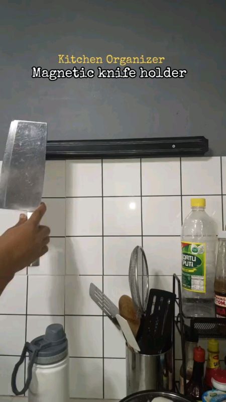 magnetic knife holder. #MasMuraSaShopee #FreeCoinsInShopeeVideo #knifeholder