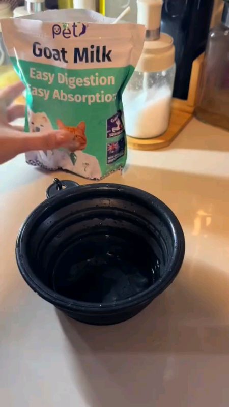 Pet Milk Powder ♥️ #FreecoinsInShopeeVideo #MasmurasaShopee #sale #HugotSaShopee #Affordable #ShopeeFinds #Trending