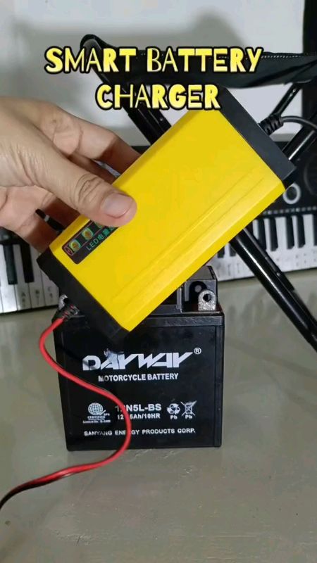 【6 Lights New Upgrade】 Smart Motor Battery Charger 12v 3A Motorcycle Heavy Portable Lead Battery#freecoinsinshopeevideo #trending #motor #fyp