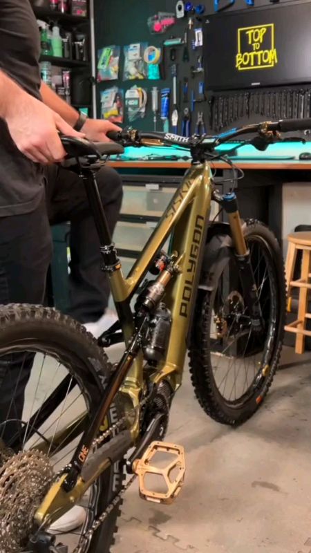 Japan Mountainbike 🤗#MasMuraSaShopee #shopeemademebuyit #mountainbike #bicycle #trending #bike #japan