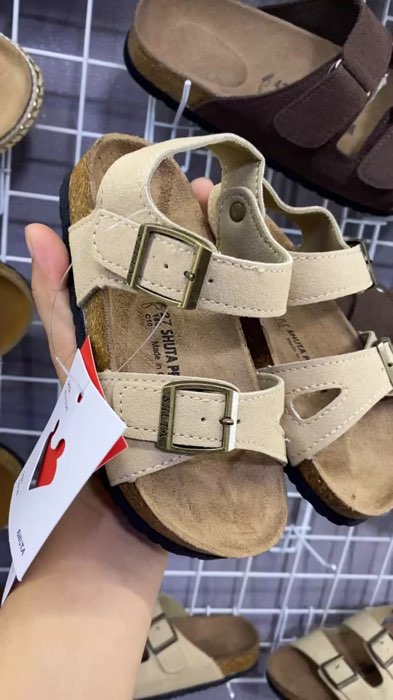 PERFECT SANDALS SLIPPER FOR KIDS GIRLS😍