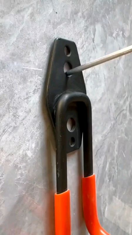 Eccentric Drill for tiles