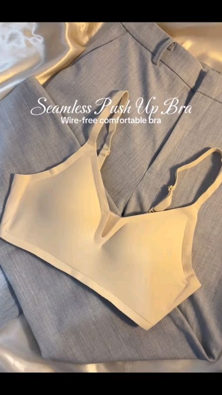 women's seamless bra without underwire #seamlessbra #nonwirebra #bra #braseamless #forwomen #underwear #fypp #seamless