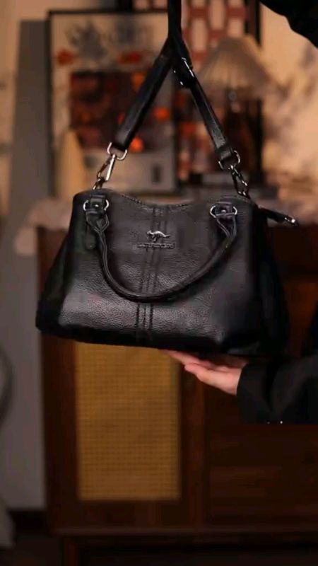 #womensbag#handbag#shoulderbag#slingbag#fashion