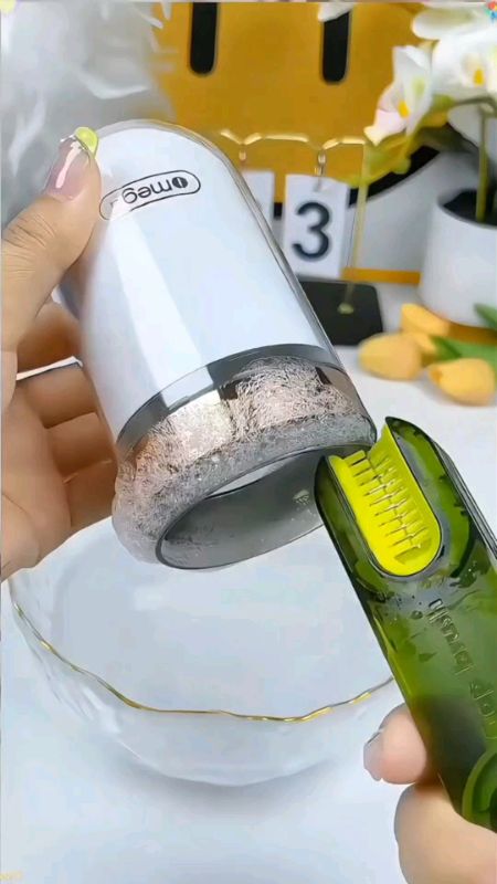 3in1 multifuctional cup lid cover  cleaning brush 💯✨ #brush #3in1brush #cuplid #tumblerbrush #fyp