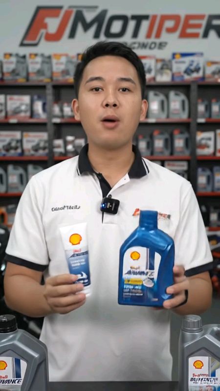Check out Shell Advance AX7 Scooter Oil 10W-40 800mL/Gear Oil Box Lubricant for 4-Stroke Automatic Scooters for ₱105 - ₱310. Get it on Shopee now! htt