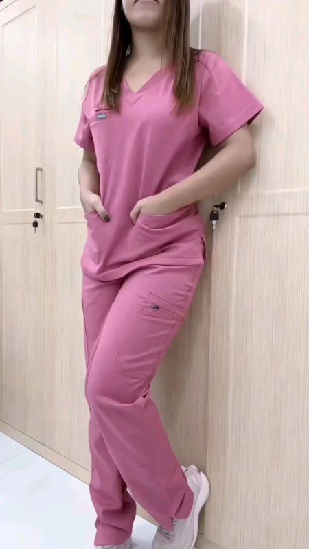 [MALINA READY STOCK] Scrub suit super comfortable and breathable to wear❤️✨ #scrubsuit #medicaluniform #FreeCoinsInShopeeVideo #trend #fyp #Recos
