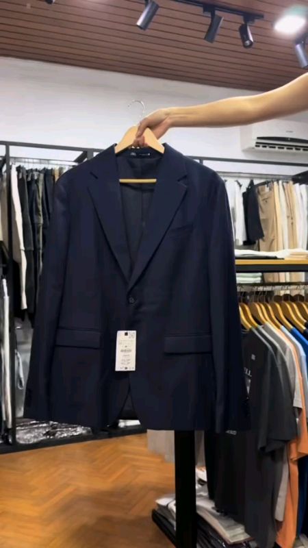 Mens Premium Fit Blazer #FreeCoinsInShopeeVideo #MasMuraSaShopee #hugotsashopee #trending #fyp #blazer #formen #formal