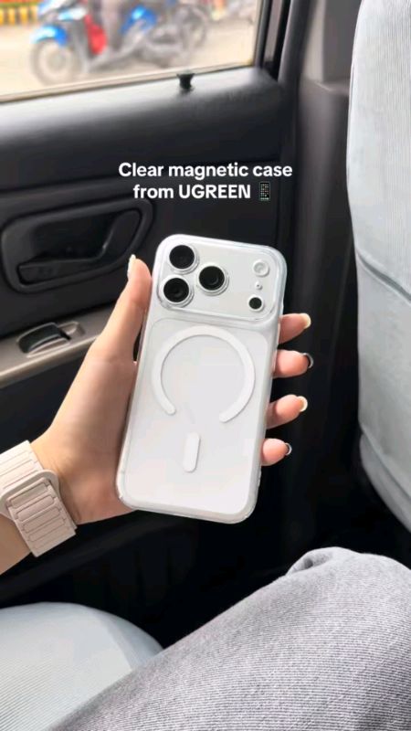 quality + aesthetic = Ugreen products #trending #quality #magneticcase #Ugreen #iphone17case #schockproof #nonyellowingcase #transparentcase #fyp