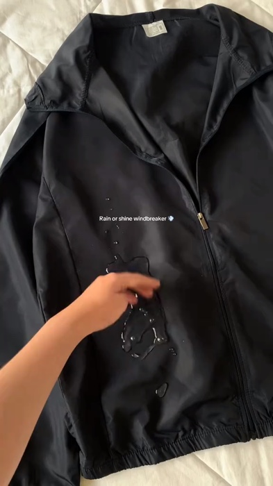 #jacket #windbraker #trendyjacket #fyp #trending