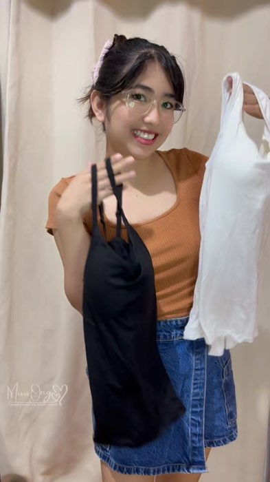 Ito yung padded top na legit talagang hindi nadedeformed! If bet mo rin click and order here 👇 https://s.shopee.ph/3Ay452DtKy