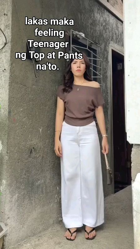 Lakas maka Feeling Teenager ng Top at Pants na'to. #SexyTop #WhiteJeans #MasMuraSaShopee #ShopeeFreeCoins