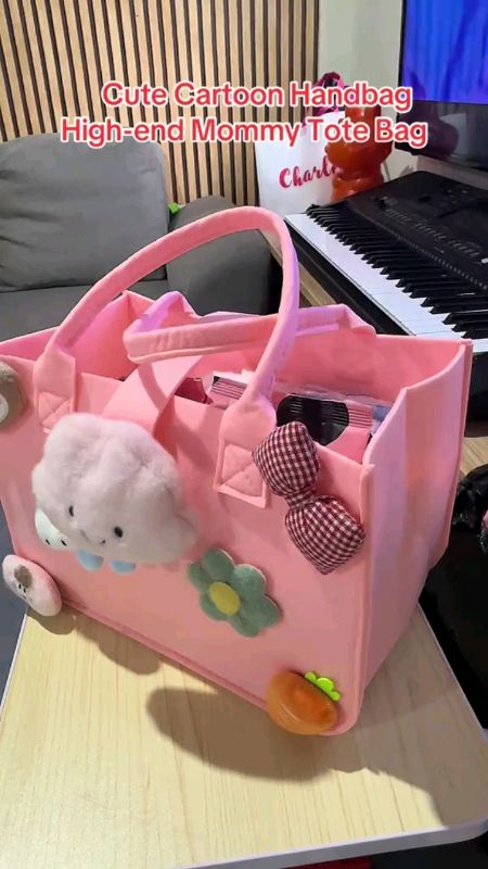 HANDBAG FOR MOMMIES!! CUTIE HANDBAG. #shopeePHpaydaysale #Freecoinsinshopeevideo #masmurasashopee #fyppp #handbag #totebag #trendingvideo