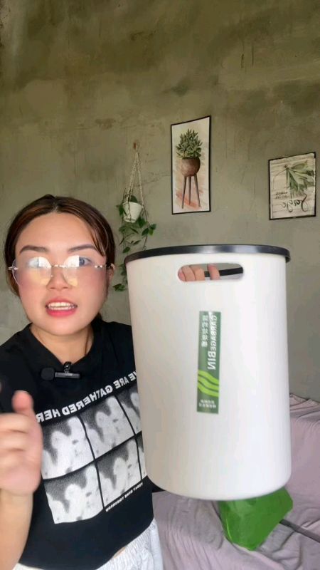 Plastic Trash Can Large Capacity #trashbin #trashcan #MasMuraSaShopee #fyp #FreeCoinsInShopeeVideo #trending #viral #plastic #largecapacity