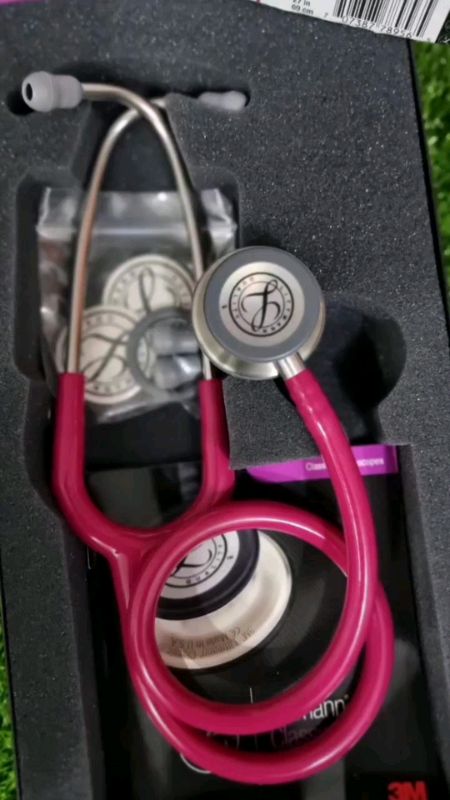 Littmann Stethoscope Classic lll #Littmann #stethoscope #classiciii #essentials #shopee #doctor