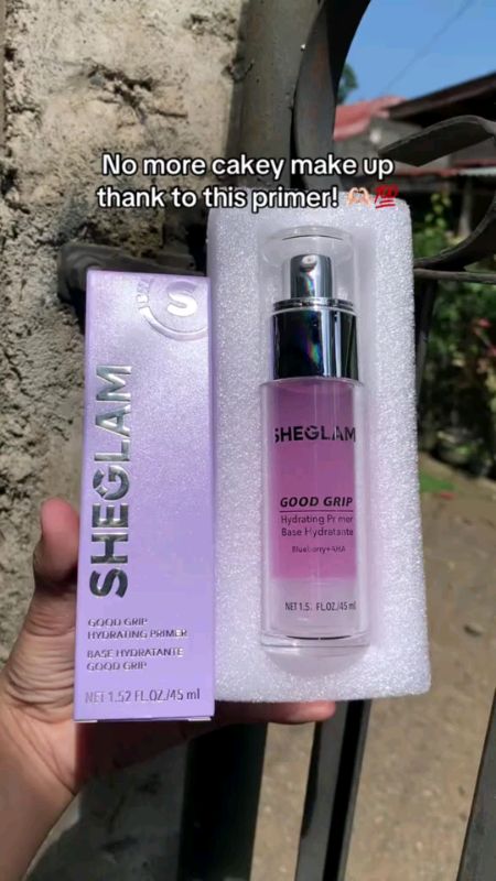 #moisturizing #primer #oilcontrol #sheglam #fyp