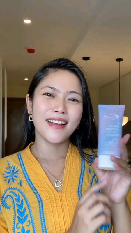 Sunscreen Vitamin B3 Niacinamide for Brightening Skin #FREECOINSINSHOPEE