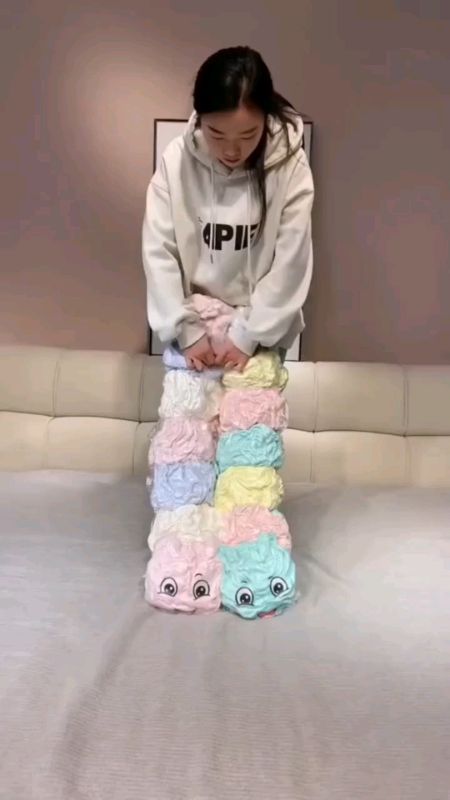 Multicolor Caterpillar Soft Pillow #FreeCoinsInShopeeVideos  #MasMuraSaShopee #MulticolorCaterpillarSoftPillow #ShopeeChoiceGlobal