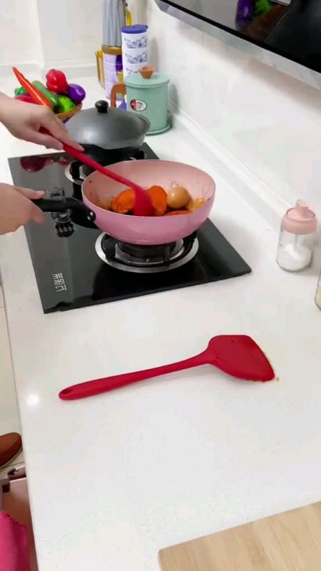 #buynow #FreeCoinsInShopeeVideo #checkthisout #Supperbig✌Silicone Spoon Rest for Stove Top Spatula Spoons Stable Holder Kitchen Home Spoon Cradle Rack