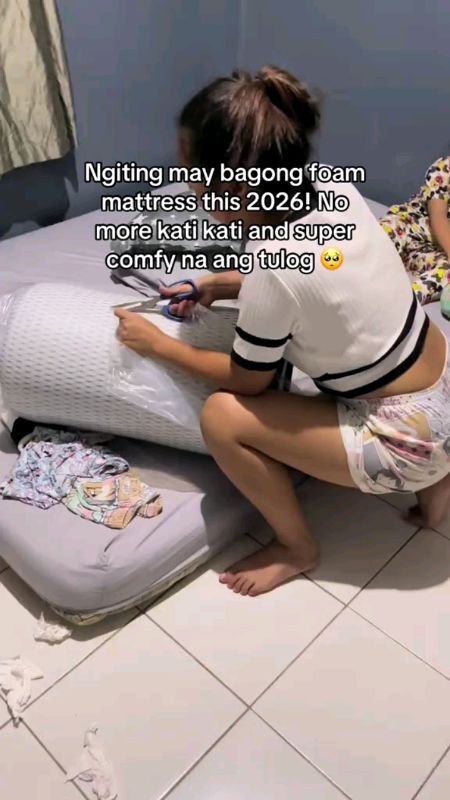 DreamHug 4 Inch Memory Foam Mattress Back Care Soft and Breathable Mattress with Cover Double Size#freecoinssashopeevideo #wowwww #fyppppppppppp