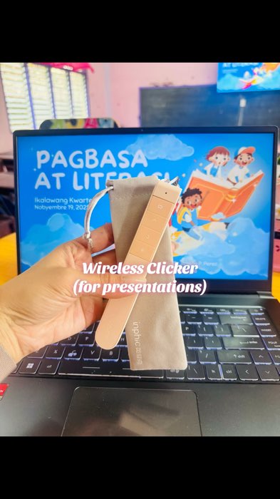 Sonrang useful lalo na sa presentation. Kahit lumayo ka pa sa laptop mo!!! at kulay available pa in PINK!!! #pptclicker #wirelessclicker #teaching