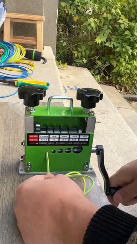 Electric Copper Wire Stripping Machine Home Use Wire Peeler Cable Skin Remover Tool Durable Hardware Gadget