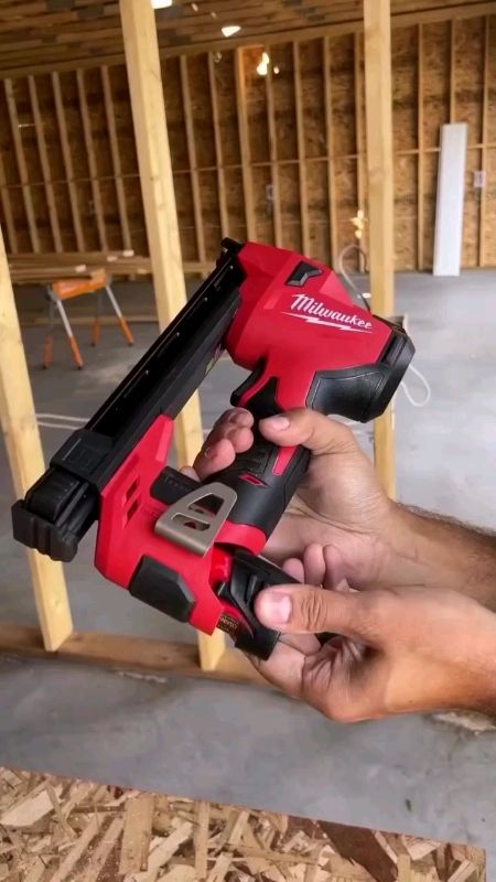☑ Milwaukee Electric Gun Renovation, Lithium Battery Rechargeable Nail Gun, Special for Woodworking