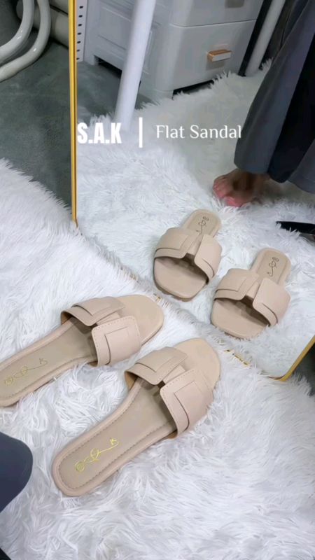 #flatsandals #flatslippers #slippersforwomen #womenslipper #FreeCoinsInShopeeVideo #MasMuraSaShopee #buynow