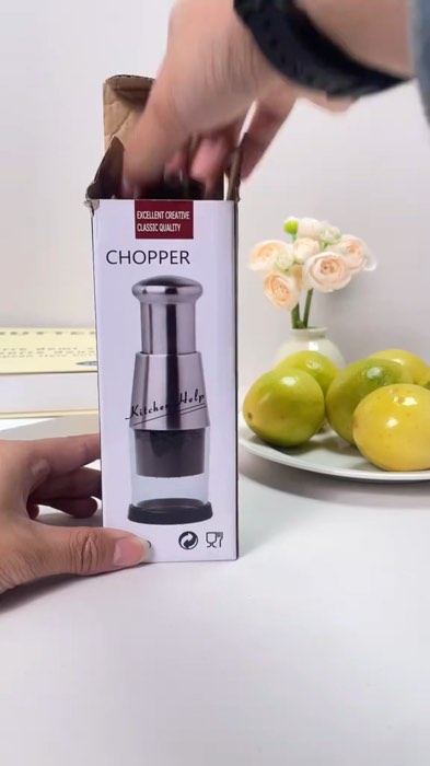 Food chopper #chopper #foodchopper #shopeecoins #budolfinds #FreeCoinsInShopeeVideo #trendingnow #shopeevideo #masMuraSaShopee #ShopeePhpaydaysale