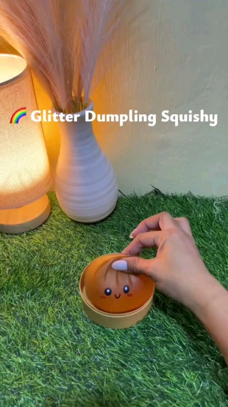 SQUISHY DUMPLING CHECK OUT NOW! #MasMuraSaShopee #FreeCoinsInShopeeVideo #squishy #dumpling #buynow #fyp #trending