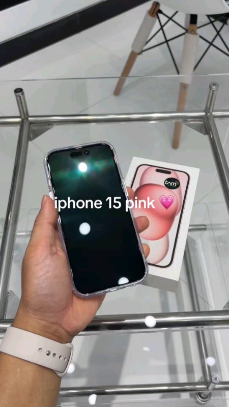 IPHONE 15 IN PINK🩷🎀✨ #cellphone #appleproduct #iphones #iphone #iphone15 #iphone15pink #pinkiphone #pinkphone