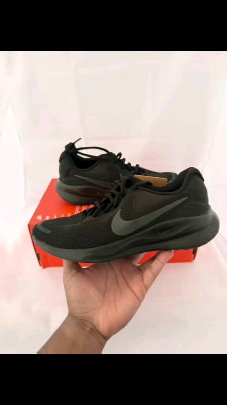 #nike womens Revolution 7 Road running shoes#womens#revolution7#road#runningshoes#SHOPEEPHPAYDAYSALE #MASMURASASHOPEE #freecoinsInshopeevideo #💯✅#fyp