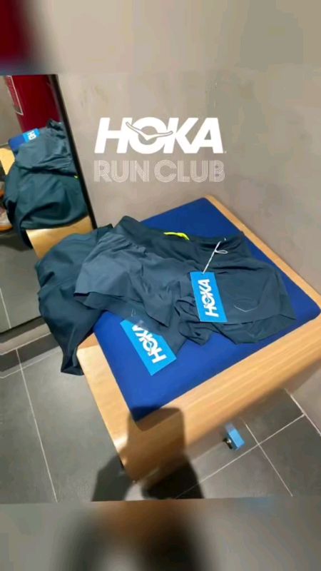 hoka glide 4 inches short midnight blue ‎#viral #trending #fyp #shopeevideo #shopeefinds #shopeebudol #sale  #FreeCoinsInShopeeVideo #MasMuraSaShopee
