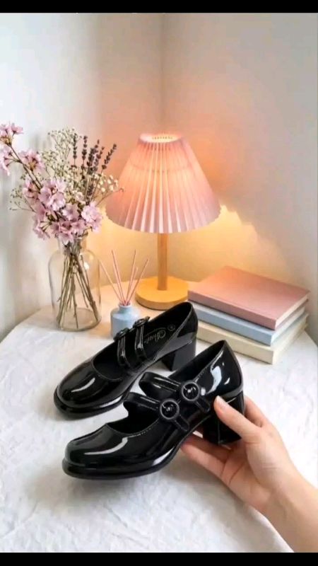 Small heel, BIG style! 💃 Classic patent Mary Janes — durable, stylish, & so easy to wear 🖤 Level up your look instantly! ✨#blackshoes #OOTD #Fashion