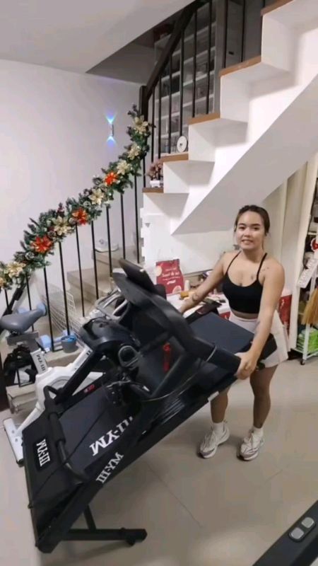 Electric Treadmill Heavy Duty Slope Adjust 16km/h Bluetooth Foldable 400KG Load-bear Massager JC700 #treadmill #electrictreadmill ##foldabletreadmill