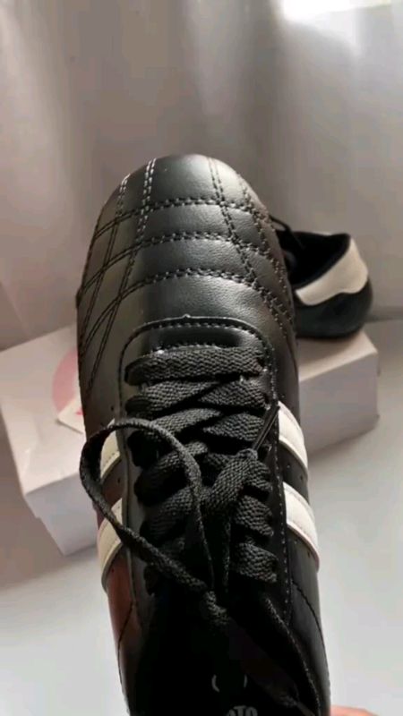 Sneakers Shoes for Running Shoes Rubber Shoes Affordable Good Quality Shoes#sneakers #shoes #runningshoes #rubbershoes #leathershoes #MasMuraSaShopee