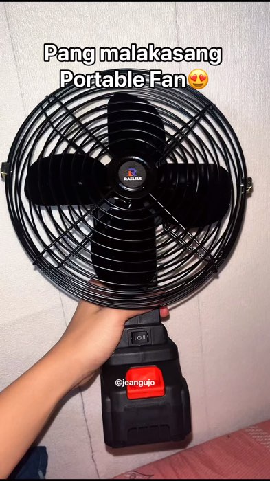 Portable fan 😍🫶🏻#shopeebudol #shopeefinds #checkoutnow #MasMuraSaShopee #FreeCoinsInShopeeVideo