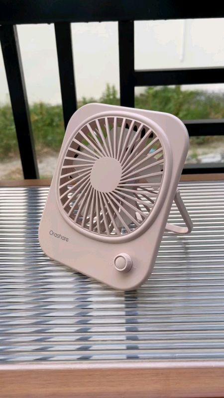 Orashare DF10 Rechargeable Desk Fan Turbo Wind 2000mAh 15H Quiet Cooling Portable for Office & Dorm#MasMuraSaShopee #buynow #HugotSaShopee #shopee