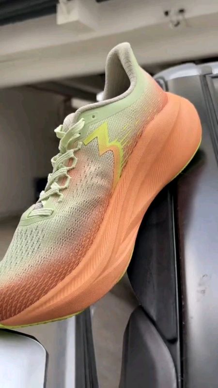 #361degrees ELEOS 2 PLUS Mens professional sports running #ELEOS2#PLUS#MENS#PROFESSIONAL #SPORTSRUNNING#SHOES#FREECOINSINSHOPEEVIDEO #NIKE??✅