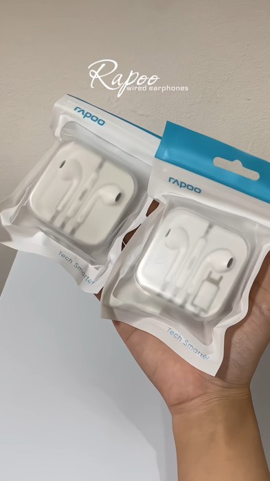 wired earphones >>> #wiredearphones #earphones #earbuds #travelessentials #music