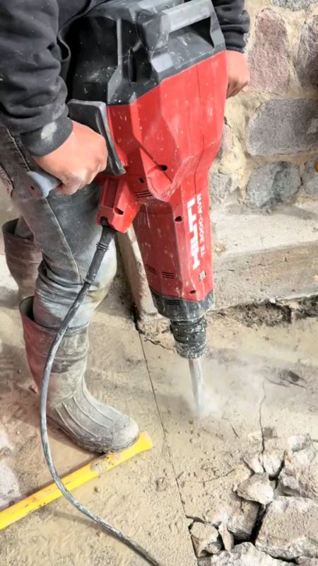 #demolitionjackhammer