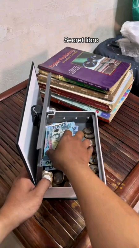 dictionary mini safe box #viral #trending #fyp #FreeCoinsInShopeeVideo #MasMuraSaShopee
