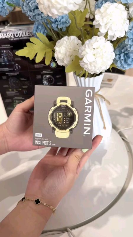 #Garmin instinct 3, solar powered alphine limited edition outdoors fitness#INSTINCT3#SOLARPOWERED #OUTDOORFITNESS #FYP#ALPHINE#MASMURASASHOPEE #💯✅