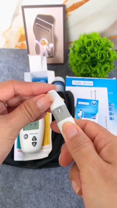 Digital Sugar Reading Device #sugarreader #bloodglucose #healthmonitor #medicalcare