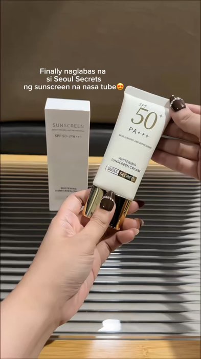 SEOUL SECRETS Whitening Sunscreen SPF 50 #MasMuraSaShopee #shopee #sulit #musthave #trending #viral #bestbuy
