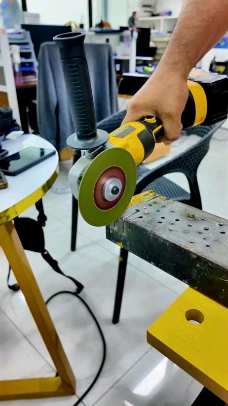 Check out SOARFLY Cordless Angle Grinder Wireless Cutting Machine Portable Angle Grinder Heavy-Duty Wireless #FreeCoinsInShopeeVideo #MasMuraSaShopee