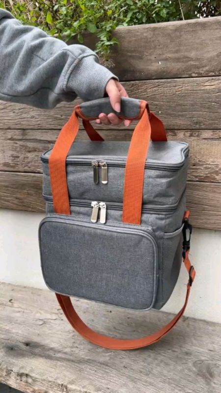 High Quality insulated lunch box. Very useful when going out w/ friends. Order now#MasMuraSaShopee #FreeCoinsInShopeeVideo #fyp #trending #viral