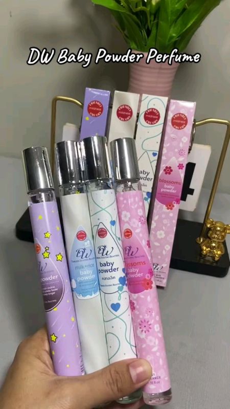 🌸 "Gentle care meets fresh scent! DW Baby Powder Perfume 88ml 💡 Safe for sensitive skin + comes in multiple variants 🌟 Smells like cozy baby hugs #