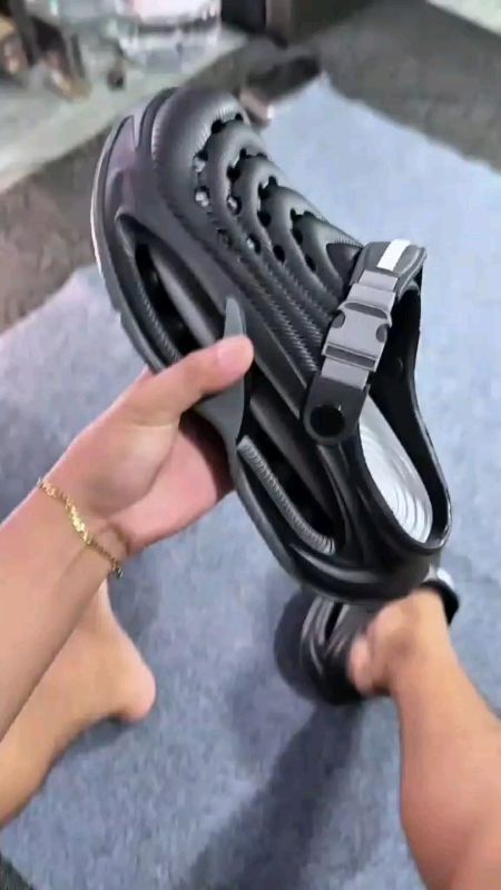 Men's Sandals #comty #slippers #sandals #affordable #sale #comportable #durable #formen #Fashion #shopee #fyp #MasMuraSaShopee #OOTD
